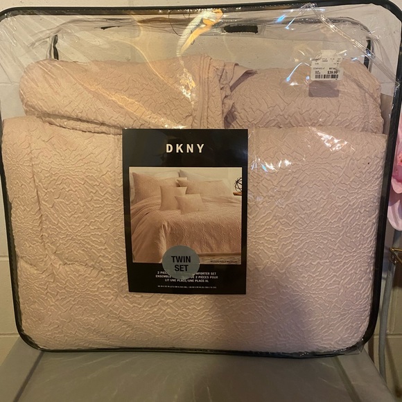 Dkny Bedding Dkny Twin Xl Bed Poshmark